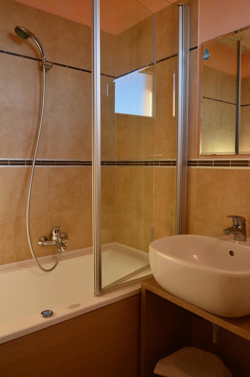 Hotel Mirage Μιλάνο Μαριτίμα Εξωτερικό φωτογραφία