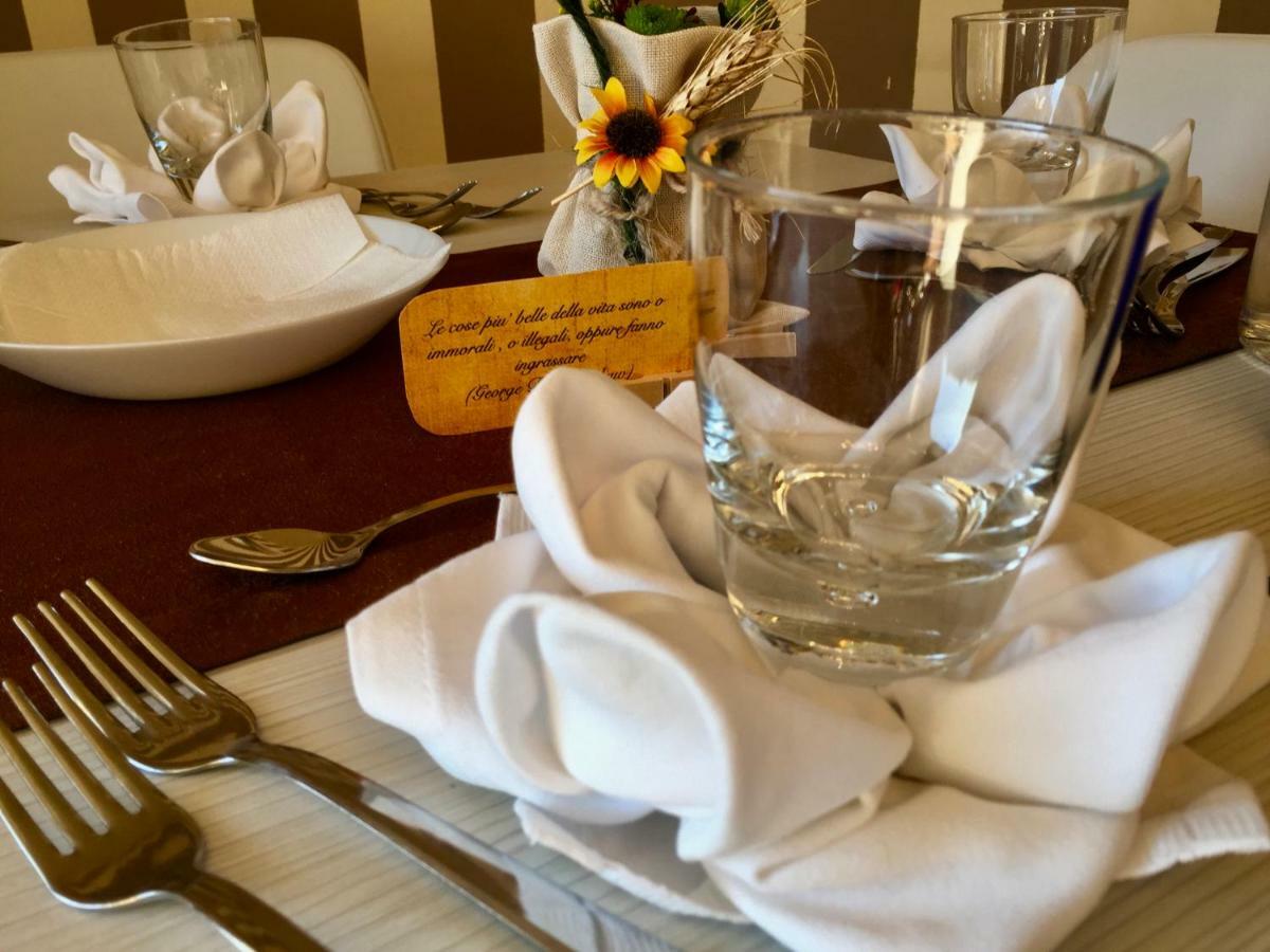 Hotel Mirage Μιλάνο Μαριτίμα Εξωτερικό φωτογραφία